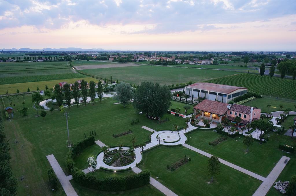 Agriturismo Fondo San Benedetto Correzzola Exterior photo