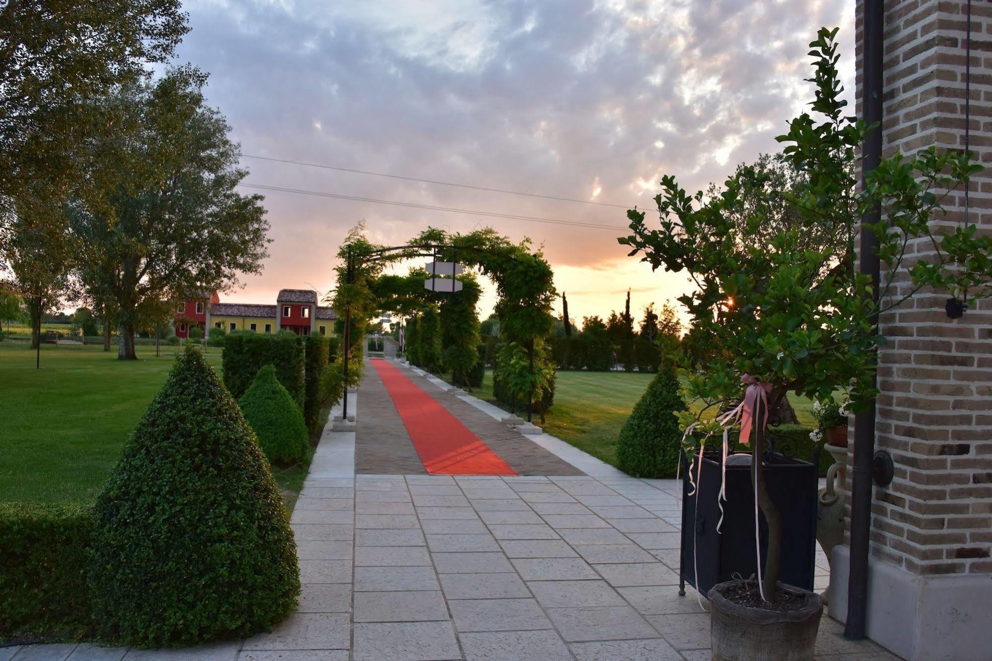 Agriturismo Fondo San Benedetto Correzzola Exterior photo